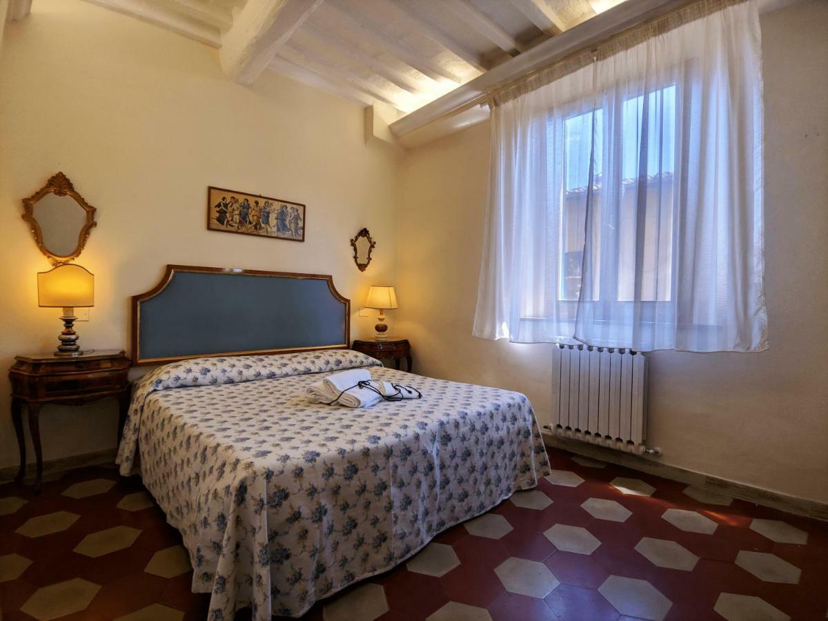 B&B Dei Rossi Siena Exterior photo